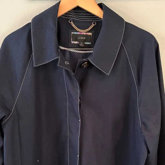 J Crew 100% Cotton  Navy Blue Trench Coat w/ contrasting white stitching size XL - Picture 4 of 7